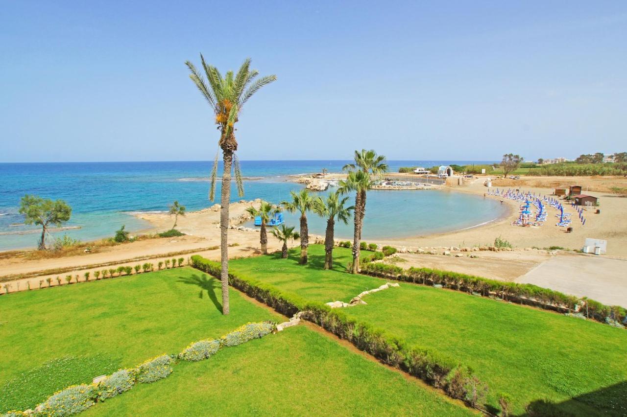 Villa White Star - 100M From Serena Beach Protarász Kültér fotó